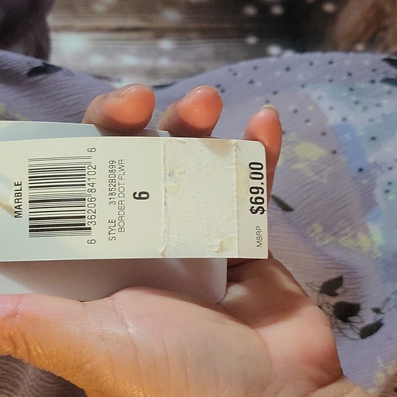 I.N.C Women's 100% Pure Silk Floral Long Sleeve Blouse Size 6 - Picture 10 of 11